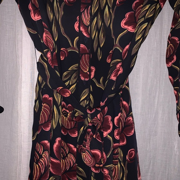 ANN TAYLOR  Tie Flower Dress - Picture 3 of 4